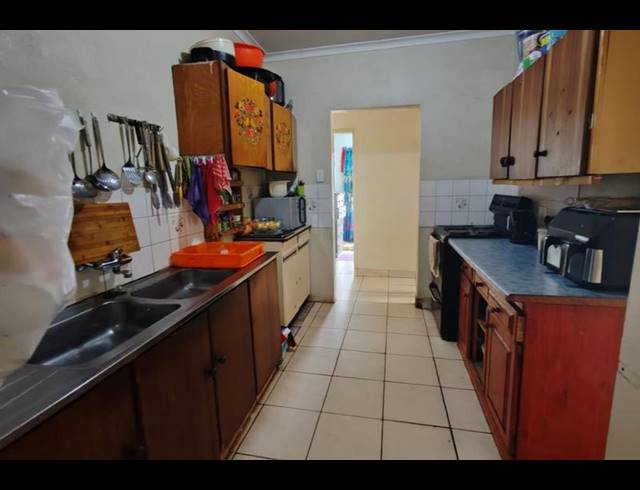 3 BEDROOM HOUSE FOR SALE IN BOOYSENS